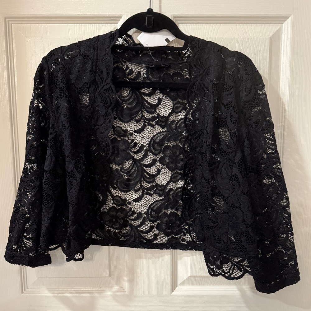 Connected Apparel Black Lace Cardigan Shrug NWT